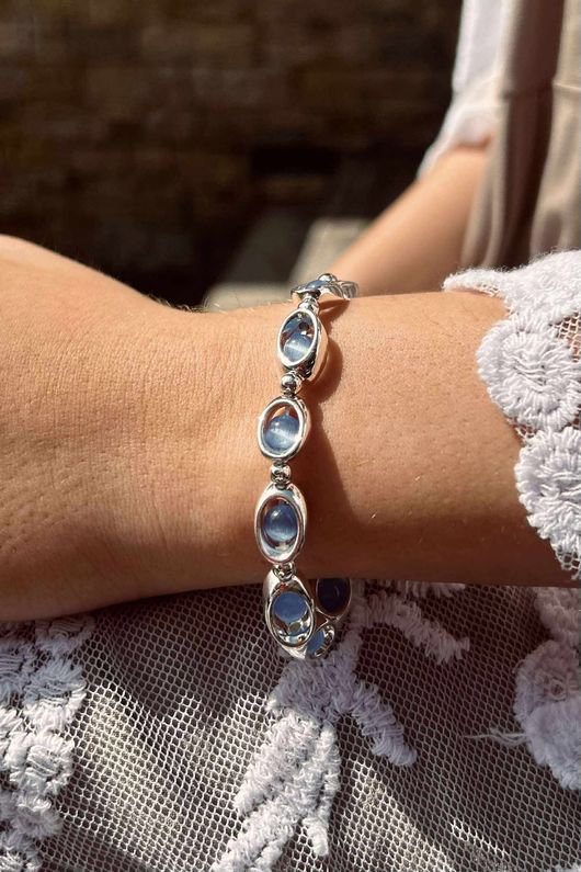 Laundry B Free Spirit Stretch Stacker Bracelet Moon Stone Loop Link Silver Blue 